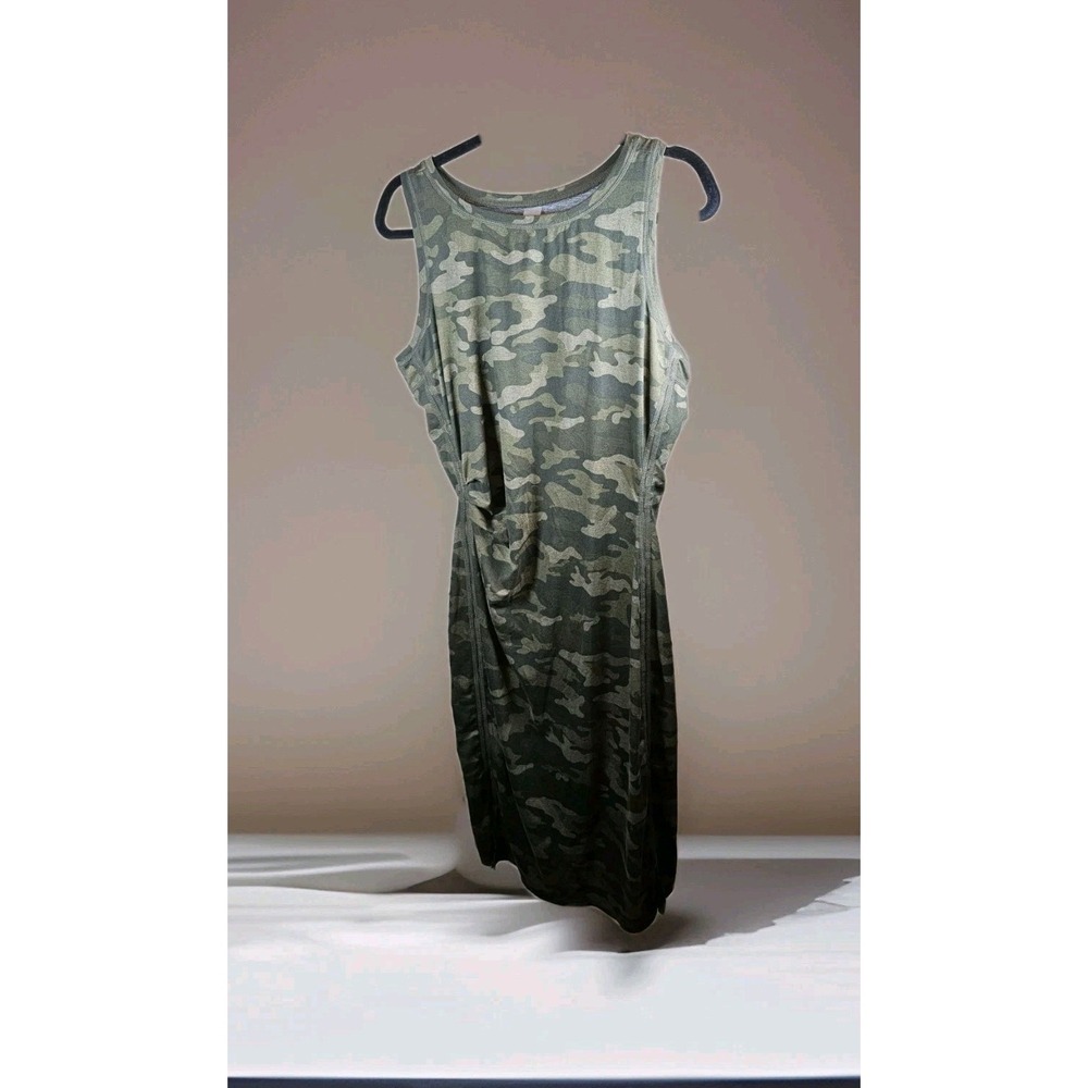 zuda - Z-Cool  Printed Knit Midi Dress - Olive Camo - Size Large Petit